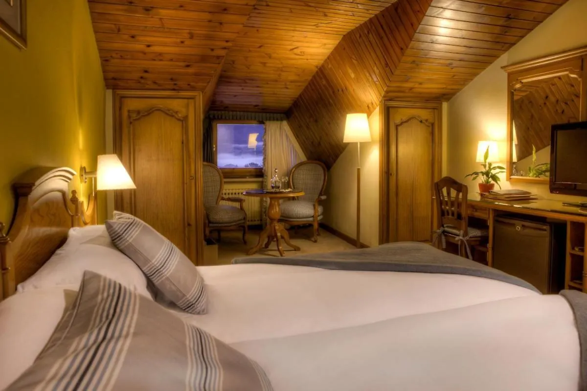 Hotel & Spa El Castell De Ciutat Сео-де-Уржель