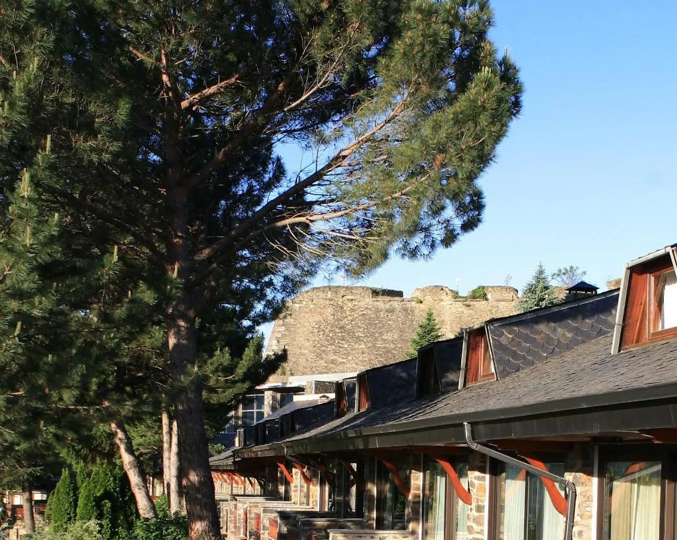 Hotel & Spa El Castell De Ciutat Сео-де-Уржель