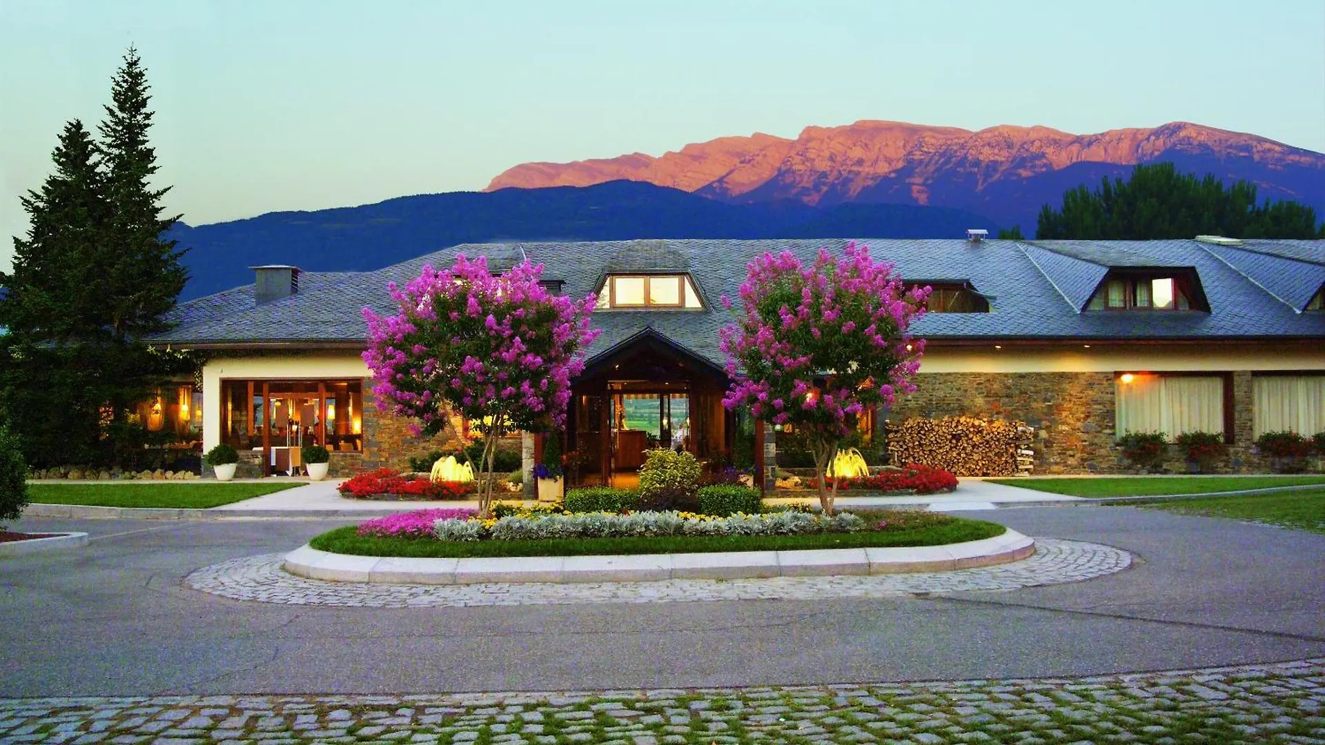 Hotel & Spa El Castell De Ciutat Сео-де-Уржель